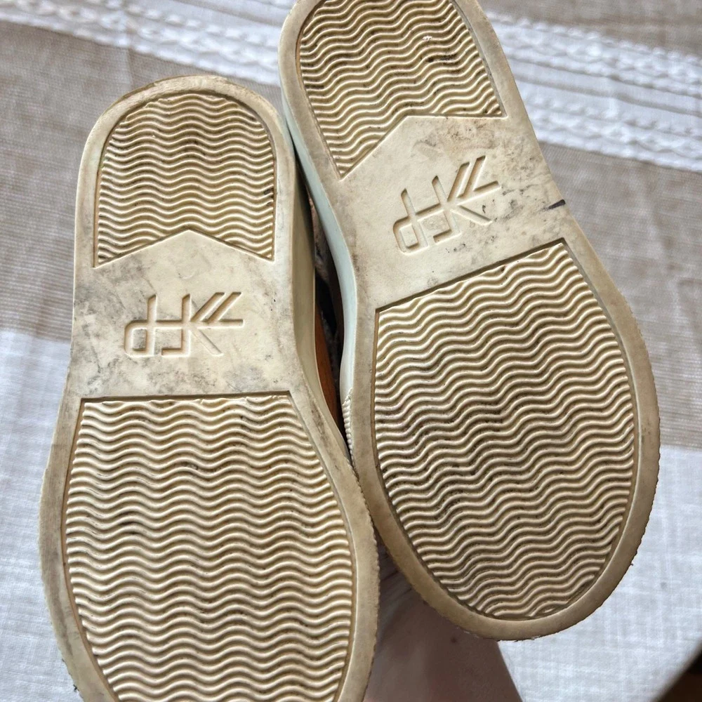 Freshly Picked Kids Tan Leather Shearling Lined Sneakers Size 9 US Toddler